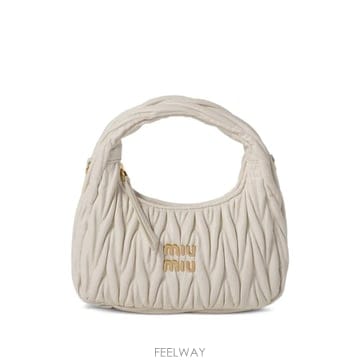 Miu Miu ���Ϲ�� �̿�̿� �ϴ� ��Ʋ�� ���� ���� ����Ϲ�� �̿�̿� �ϴ� ��Ʋ�� ���� ���� ��