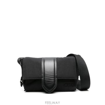 Jacquemus ���Ϲ�� ��ũ���� �� ��Ƽ ���� �޽��� ����Ϲ�� ��ũ���� �� ��Ƽ ���� �޽��� ��