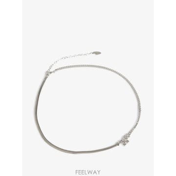 Off White ���Ϲ�� ����ȭ��Ʈ ���� �ַο� ��ũ�������Ϲ�� ����ȭ��Ʈ ���� �ַο� ��ũ����