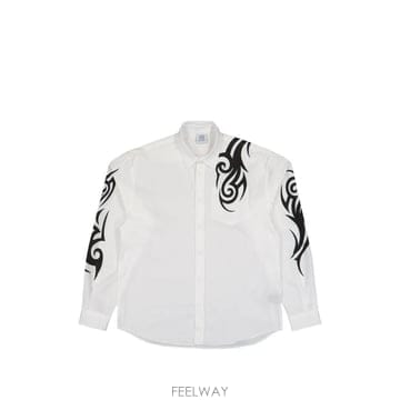 Vetements ���Ϲ�� ��Ʈ�� �׷���Ƽ ����Ʈ �������Ϲ�� ��Ʈ�� �׷���Ƽ ����Ʈ ����