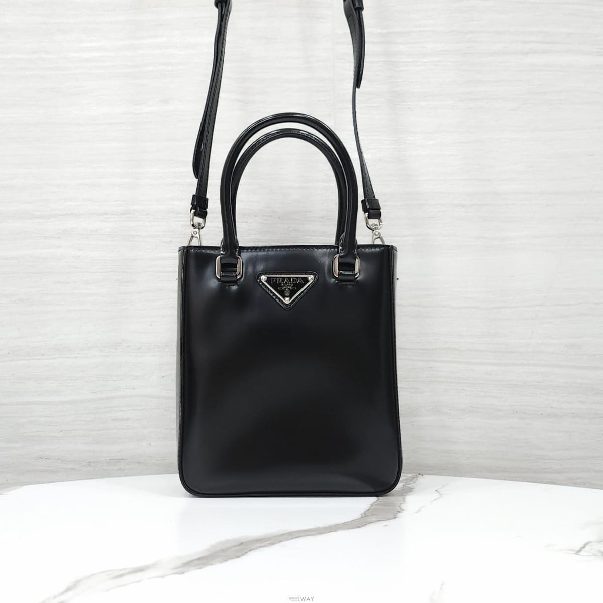 PRADA [������] ����� �귯�õ� ���� ��Ʈ�� ���� ũ�ν��� 1BA331[������] ����� �귯�õ� ���� ��Ʈ�� ���� ũ�ν��� 1BA