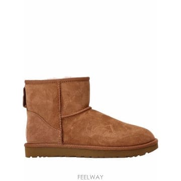 26FW 어그 클래식 미니 2 부츠 1016222 CHE CHESTNUT