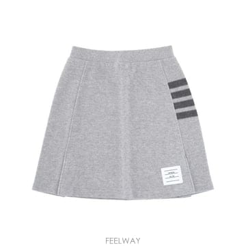 Thom Browne 26SS ����� �ؽ�ó�� ���� 4�� �ڽ� �ø��� �̴� ��ĿƮ FJK146A J0248050 PALE GRE26SS ����� �ؽ�ó�� ���� 4�� �ڽ� �ø��� �̴� ��Ŀ