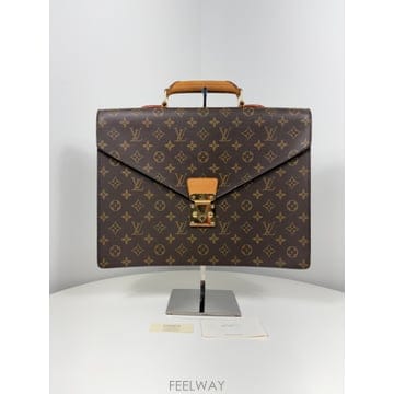 Louis Vuitton ���̺��� M53331 ���׷� �ܼ��̿� ����������̺��� M53331 ���׷� �ܼ��̿� ��������