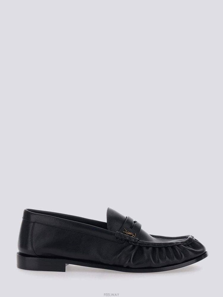 Saint Laurent 26 F/W ���ζ� �� ���� ��ī�� �� ���� ��Ʈ ���� 8394712 B002249693626 F/W ���ζ� �� ���� ��ī�� �� ���� ��Ʈ ���� 8394712