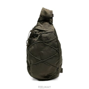 CP company 26FW CP���۴� ���Ϸ� B ���� ũ�ν��� 21CMAC735A 005269G 68326FW CP���۴� ���Ϸ� B ���� ũ�ν��� 21CMAC735A 005269