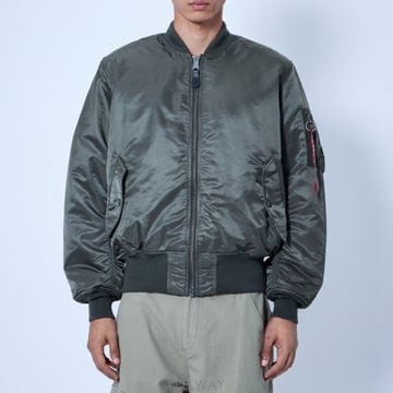 ALPHA INDUSTRIES 26 FW ���� �δ���Ʈ�� MA1 �츮Ƽ�� �׸� ���� ���� 100101 0426 FW ���� �δ���Ʈ�� MA1 �츮Ƽ�� �׸� ���� ���� 1001