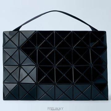 Issey Miyake 26 FW �ٿ��ٿ� �̼��̹̾��� �缾Ʈ ���� ������ ����� BB68AG05426 FW �ٿ��ٿ� �̼��̹̾��� �缾Ʈ ���� ������ ����� 