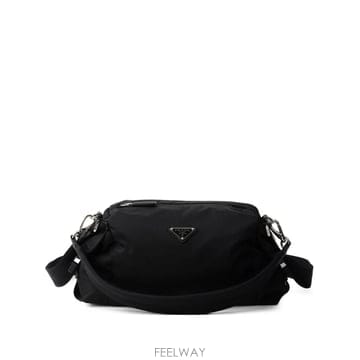 PRADA 26FW ����� EXPLORE RE ���Ϸ� �� ���� �� 2VH206VOOO2DW3F0002 TP580350226FW ����� EXPLORE RE ���Ϸ� �� ���� �� 2VH206VOOO2DW
