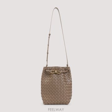 Bottega Veneta 26FW ���װ� ����Ÿ ���װ� ����Ÿ Andiamo ���� �� 855759VCPP12383 TP5708361726FW ���װ� ����Ÿ ���װ� ����Ÿ Andiamo ���� �� 85575