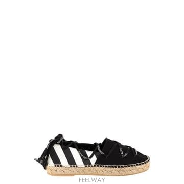 Off White Off White Arrows ���̽��� �����ĵ帮�� OWIB002R21FAB001 6110 TP9799900Off White Arrows ���̽��� �����ĵ帮�� OWIB002R21FAB00