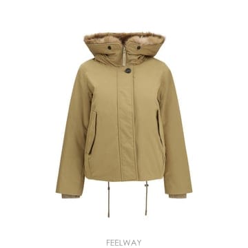 Woolrich �ؿ� ���¸���� AW26 �︮ġ ���� �� Ʈ������ �޸� �� �ĵ� ��ī CFWWOU2237FRUT1974_89�ؿ� ���¸���� AW26 �︮ġ ���� �� Ʈ������ �޸� �� 