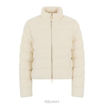 Moncler ��Ŭ���� ���� ũ�� �ٿ� ��Ŷ L10939B00025M4281 034 TP979620659��Ŭ���� ���� ũ�� �ٿ� ��Ŷ L10939B00025M4281 034 TP9