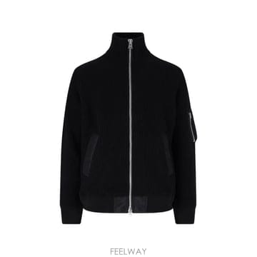 Sacai 26 FW ��ī�� ���� ��Ʈ �г� ��Ŷ 2604128 TP45988339226 FW ��ī�� ���� ��Ʈ �г� ��Ŷ 2604128 TP459883392