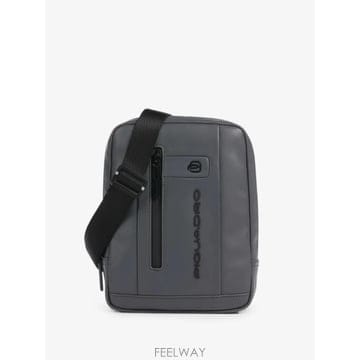 Piquadro 26 FW ������ �������� �ΰ� ���� �޽��� �� CA3084UB00 TP45639558026 FW ������ �������� �ΰ� ���� �޽��� �� CA3084UB00