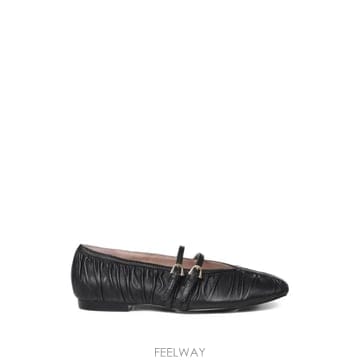 | Other Brand | 26 FW Coccinelle �ָ� ��Ŭ ��Ʈ�� �߷����� �÷� E4V6H190101 TP45988038326 FW Coccinelle �ָ� ��Ŭ ��Ʈ�� �߷����� �÷� E4V6H1