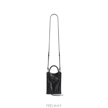 Balenciaga 26 FW �߷��þư� �� ��Ƽ �޴��� Ȧ�� 8734262ABFY TP45980955126 FW �߷��þư� �� ��Ƽ �޴��� Ȧ�� 8734262ABFY TP459