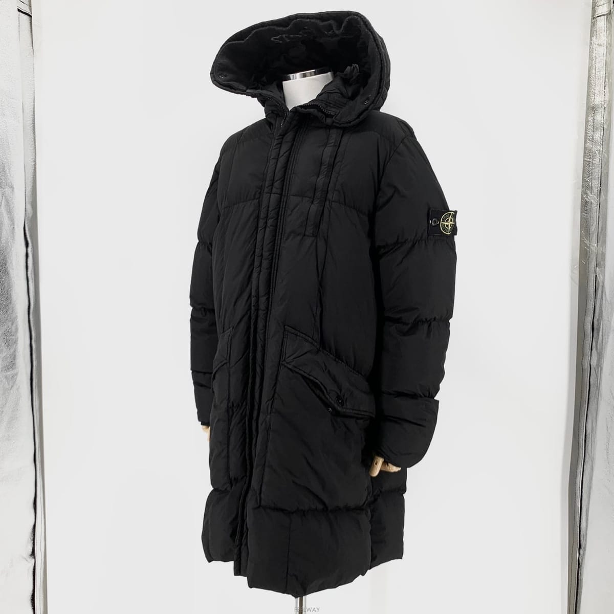 Stone Island �߹�ȭ�����š� ������Ϸ��� ũ��Ŭ���� �� �е� ���۹�ȭ������ ������Ϸ��� ũ��Ŭ���� �� �е� ����