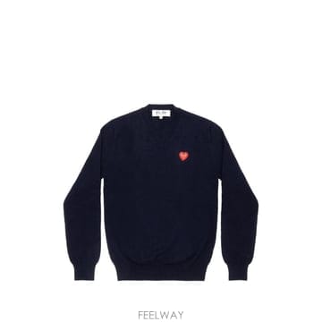 26 FW 꼼데가르송 heart patch V neck sweater AXN80105126 TP4599626