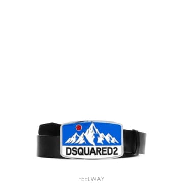 Dsquared2 26 FW �������2 Dominate Your Sport logo plaque mountain print26 FW �������2 Dominate Your Sport logo plaque moun