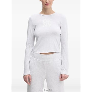 DKNY 26 FW �����̾ؿ��� �ΰ� ����Ʈ ��Ҹ� Ƽ���� DP5T1113 TP45823200026 FW �����̾ؿ��� �ΰ� ����Ʈ ��Ҹ� Ƽ���� DP5T1113 