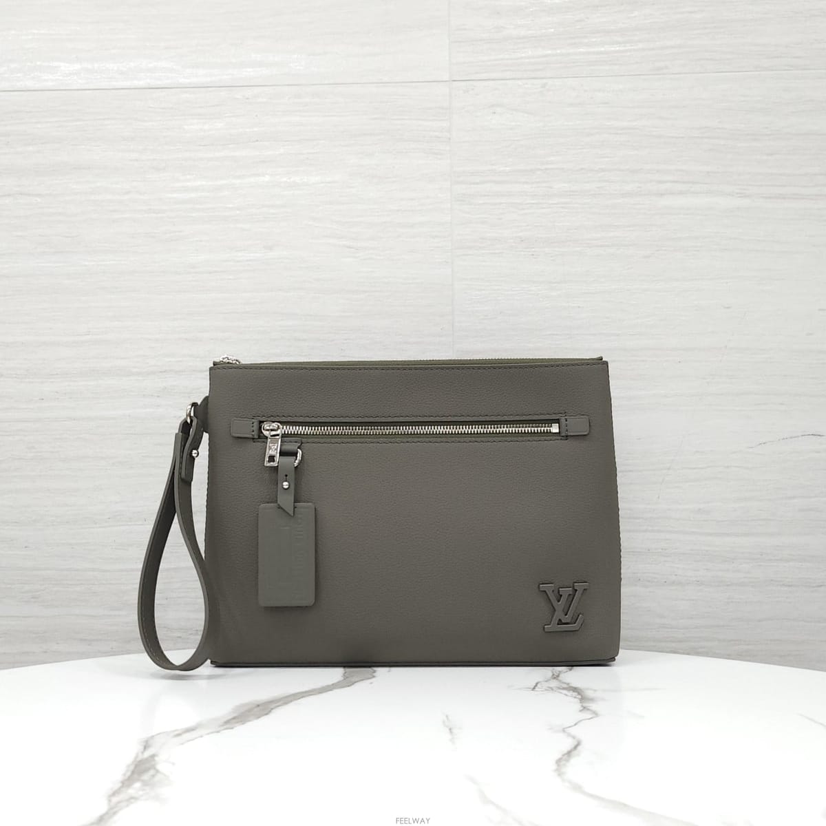 Louis Vuitton [������] (����ǰ) ���̺��� LV ����α׷� ����ũ���� �Ŀ�ġ Ŭ��ġ M81735[������] (����ǰ) ���̺��� LV ����α׷� ����ũ���� ��