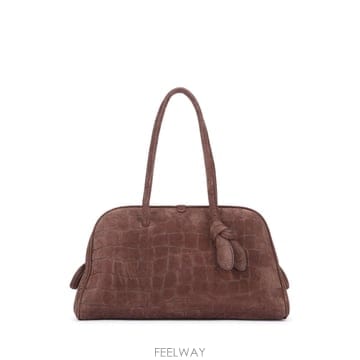Jacquemus �δ��� JACQUEMUS ��ũ���� ���� ��Ʈ���δ��� JACQUEMUS ��ũ���� ���� ��Ʈ��