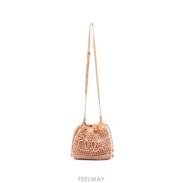 Chloe ���Ϲ�� ���ο� ���� �ٳ��� ��ν�Ʈ�� ���Ǿ� �̴� ��� ����Ϲ�� ���ο� ���� �ٳ��� ��ν�Ʈ�� ���Ǿ� �̴� ��