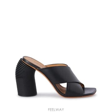 Off White ���Ϲ�� ����ȭ��Ʈ ������ ũ�ν����� ���� �Ĵ��Ϲ�� ����ȭ��Ʈ ������ ũ�ν����� ���� ��