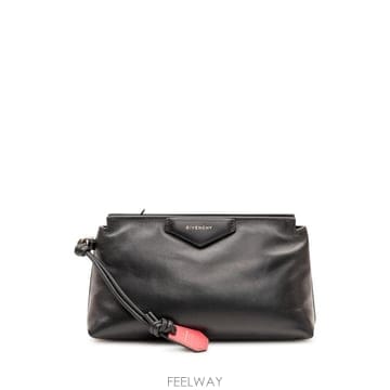 Givenchy 26FW ����� ũ�ν��� BB60RUB2JA 001 BLACK26FW ����� ũ�ν��� BB60RUB2JA 001 BLACK