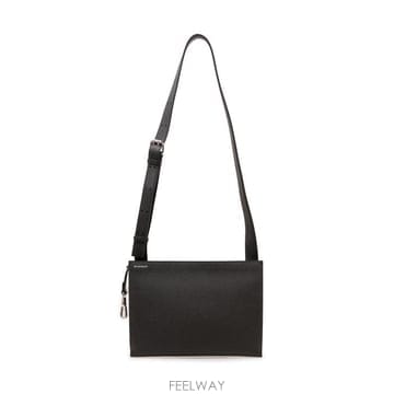 Givenchy 26FW ����� ����� BKU05JB2GY 001 BLACK26FW ����� ����� BKU05JB2GY 001 BLACK