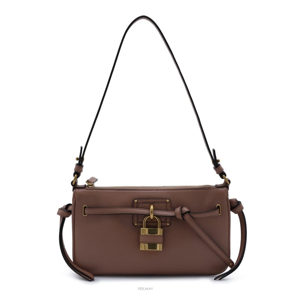 Chloe ���ο� SHOULDERBAGS CH26WP955S6026T B0562503392���ο� SHOULDERBAGS CH26WP955S6026T B0562503392