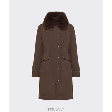 Peuterey 26FW ��Ʈ���� ���е� PED5741 01192057 194 BROWN26FW ��Ʈ���� ���е� PED5741 01192057 194 BROWN