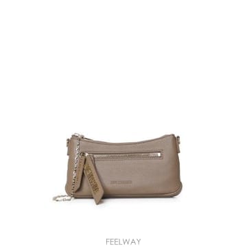 Moschino 26FW ��Ű�� ����� JC4224PP0PKG0 105 SABBIA26FW ��Ű�� ����� JC4224PP0PKG0 105 SABBIA