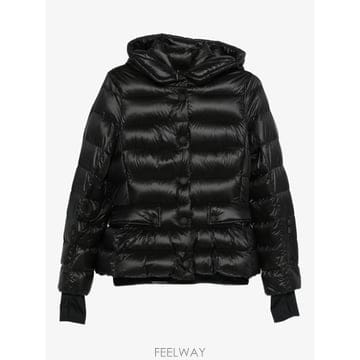 Moncler 26FW ��Ŭ���� �е� L20981A00032 539X6999 BLACK26FW ��Ŭ���� �е� L20981A00032 539X6999 BLACK