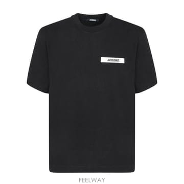Jacquemus 27FW ��ũ���� �׷α׷� �ΰ� Ƽ���� TSM00133 AJ00226 990 Black27FW ��ũ���� �׷α׷� �ΰ� Ƽ���� TSM00133 AJ00226 99