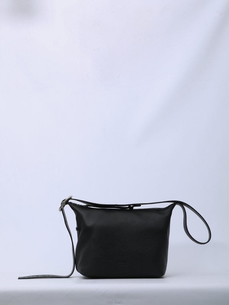 Loewe 26 F/W �ο��� ȣ�� ���� ũ�ν��ٵ� �� BB22CMDX08110 B002250427126 F/W �ο��� ȣ�� ���� ũ�ν��ٵ� �� BB22CMDX08110 B0