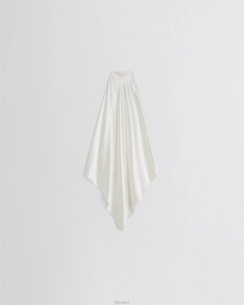 | Other Brand | PHOEBE PHILO ��ũ HALTERNECK ž ET187SE3 B0712504280PHOEBE PHILO ��ũ HALTERNECK ž ET187SE3 B0712504280
