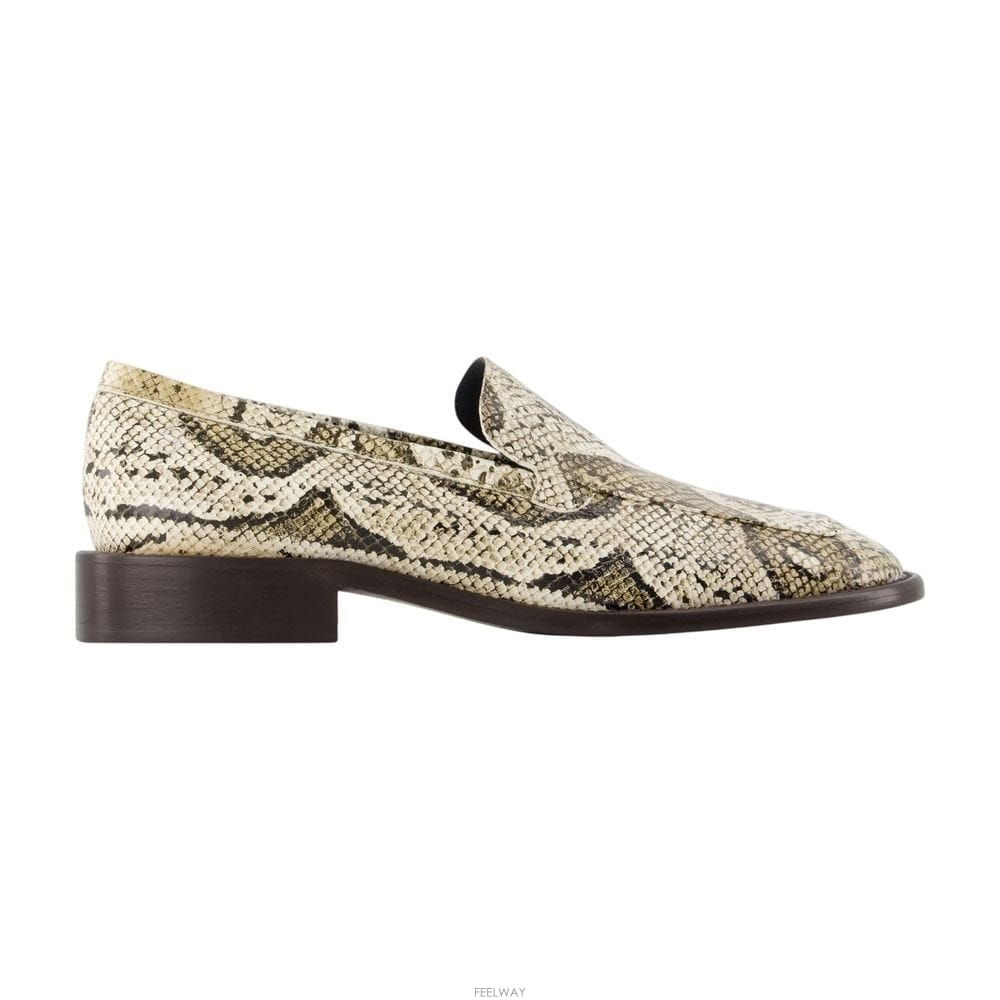 Acne 26 F/W ��ũ�� ��Ʃ��� AC WN SHOE000100 ���� AC B073248930026 F/W ��ũ�� ��Ʃ��� AC WN SHOE000100 ���� AC B07324