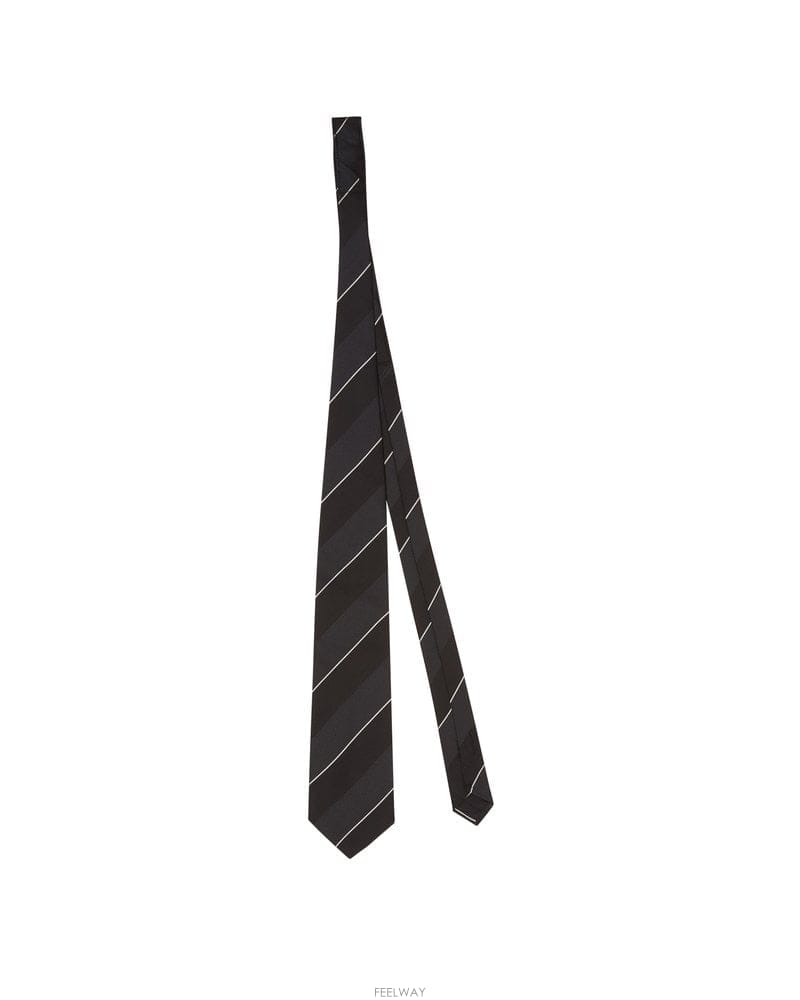 Junya Watanabe 26 F/W �ؾ� ��Ÿ���� CRAVATTA �� SETA A RIGHE B074229638426 F/W �ؾ� ��Ÿ���� CRAVATTA �� SETA A RIGHE B0742296