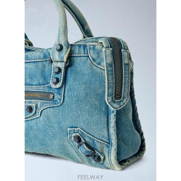 26 F/W 발렌시아가 르 시티 백 스몰 865762 2ACPY 47 B0112400396