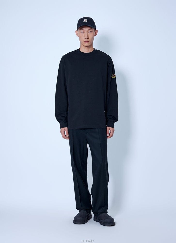 Moncler 26 F/W ��Ŭ���� K2 ����Ʈ �� ������ ��ư Ƽ���� L2091  B011250379226 F/W ��Ŭ���� K2 ����Ʈ �� ������ ��ư Ƽ���� L2091 