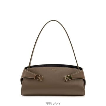 Ferragamo 26FW ����䷹ ��󰡸� ����� 21A712 795283 NEW OLIVE NAVY DKB26FW ����䷹ ��󰡸� ����� 21A712 795283 NEW OLIVE 