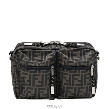 FENDI ��� ���� ��ũ���� �к긯 ī�޶� �� 7VA695B12NF1PR4 B0562496781��� ���� ��ũ���� �к긯 ī�޶� �� 7VA695B12NF1PR4 