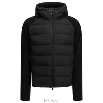 Moncler 26FW ��Ŭ���� ���� Ƽ���� 8G00001 899IG999 Black26FW ��Ŭ���� ���� Ƽ���� 8G00001 899IG999 Black