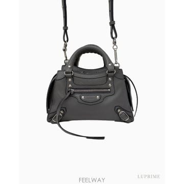 Balenciaga #�������� / �߷��þư� �׿� Ŭ���� �̴� �ڵ�� ��ũ �׷���#�������� / �߷��þư� �׿� Ŭ���� �̴� �ڵ�� ��ũ ��