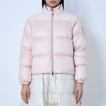 Moncler 26 FW ��Ŭ���� Meditation �޵����̼� �� �е� ���� L2093 1A00211 599Q0 52926 FW ��Ŭ���� Meditation �޵����̼� �� �е� ���� L209