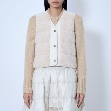 Moncler 26 FW ��Ŭ���� �÷��� �׵� �е� ũ�� ��ư L2093 2G00032 89B1S 06026 FW ��Ŭ���� �÷��� �׵� �е� ũ�� ��ư L2093 2G0003
