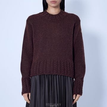Moncler 26 FW ��Ŭ���� �ΰ� ��ġ ������ ũ��� ���� L2093 9C00017 N0403 28226 FW ��Ŭ���� �ΰ� ��ġ ������ ũ��� ���� L2093 9C00