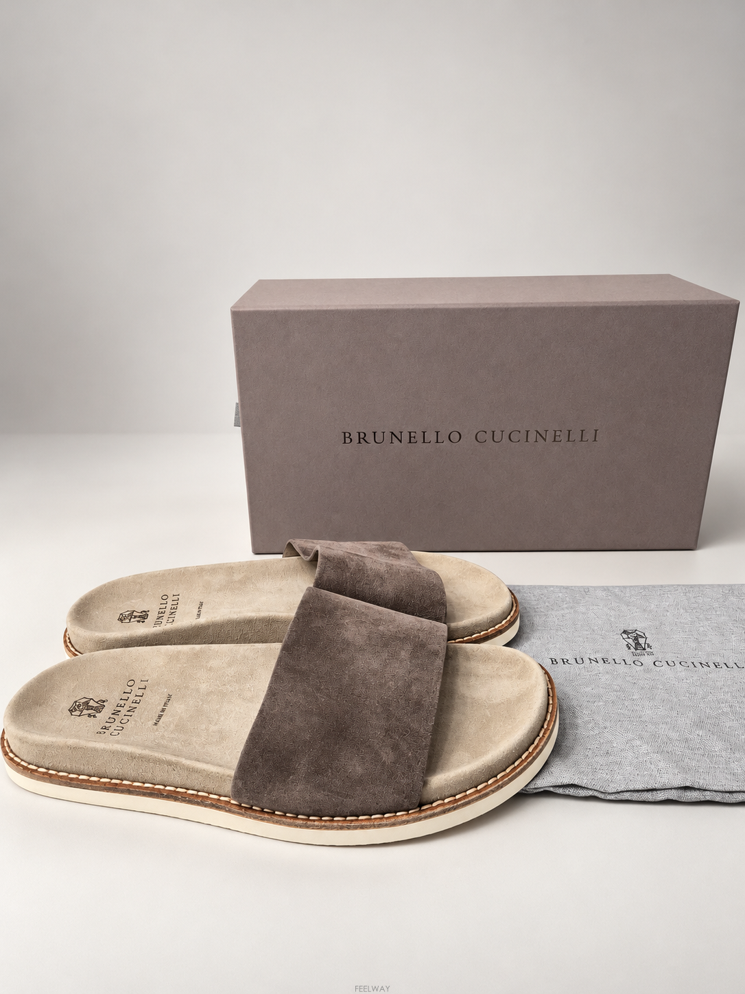 Brunello Cucinelli [�۵� ���Ÿ�����]  ���ڷ� ��ġ�ڸ� �����̵� ������ / 290 ������[�۵� ���Ÿ�����]  ���ڷ� ��ġ�ڸ� �����̵� ������ /